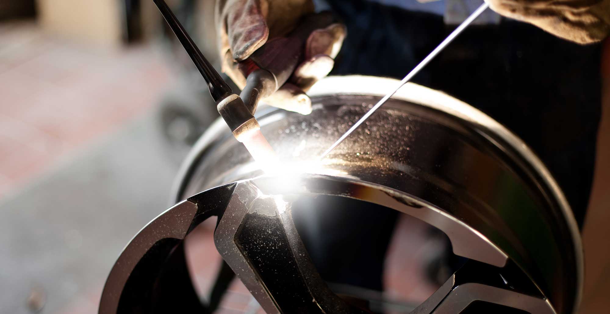 Alloy Refurb - AD Car Care Wimbledon